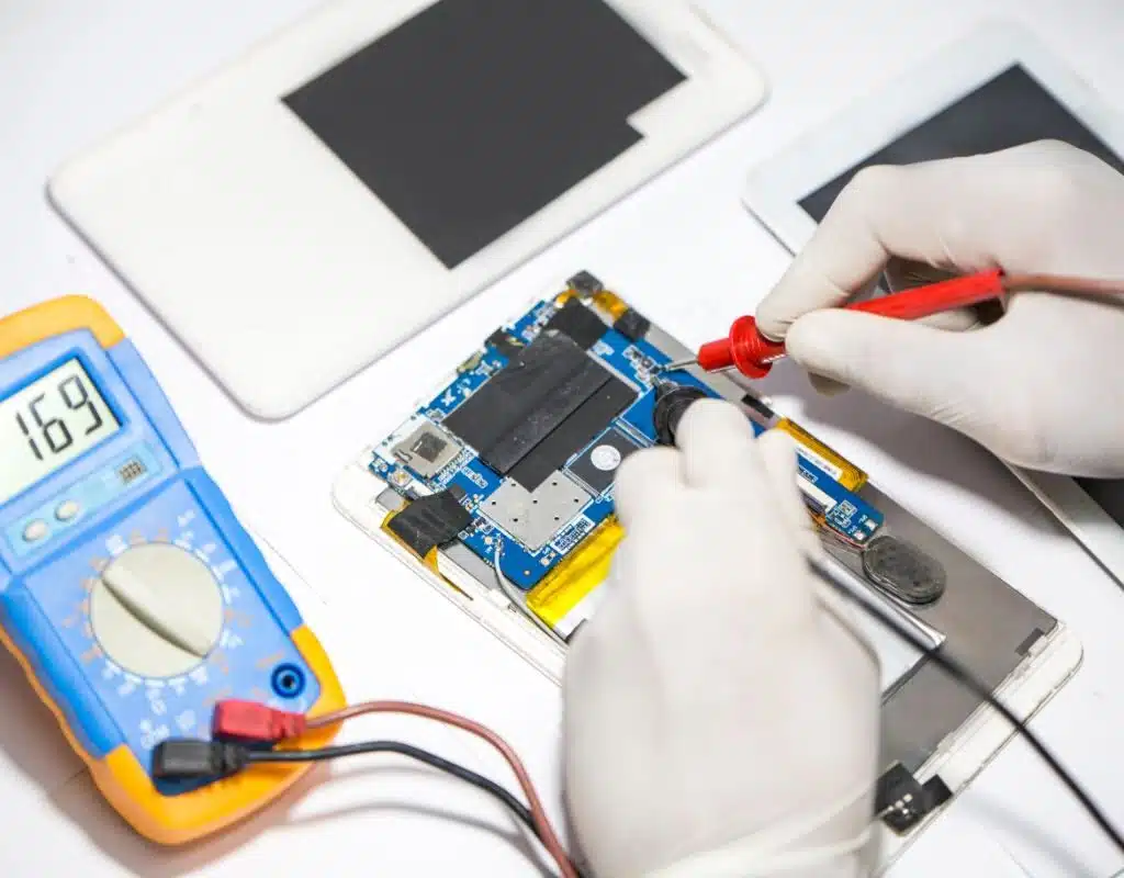 Tablet Repair in Naples